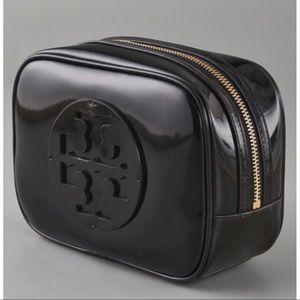 NWOT Tory Burch Medium patent travel cosmetic bag